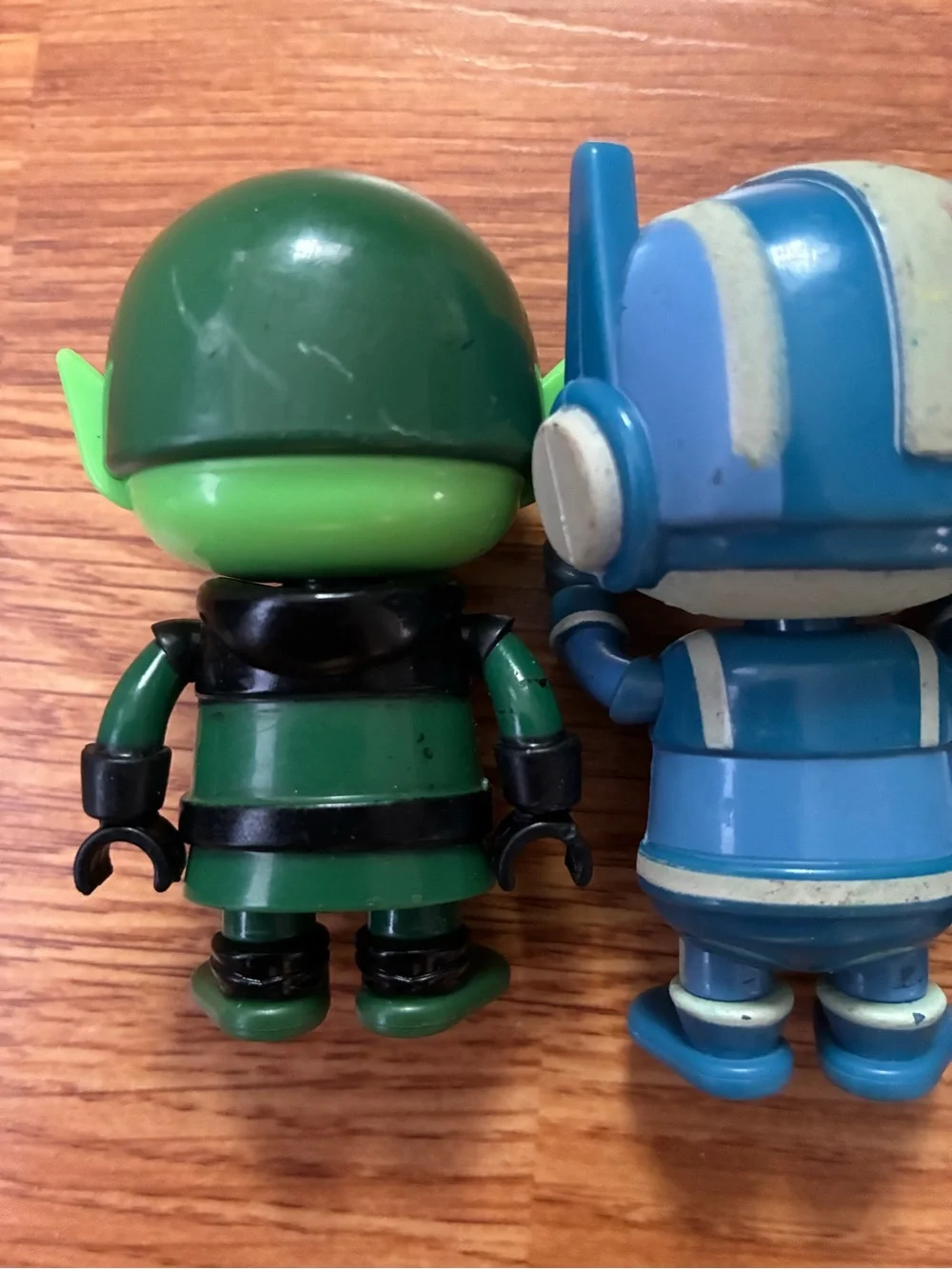 Kids Adventure Figure Set - Green & Blue Characters